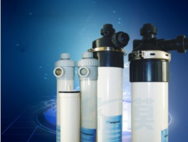 Hollow fiber ultrafiltration membrane made of PAN material