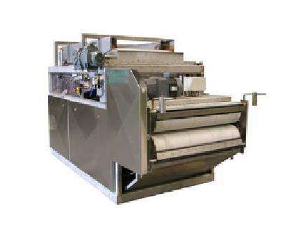 Belt type concentrated filter press integrated machine